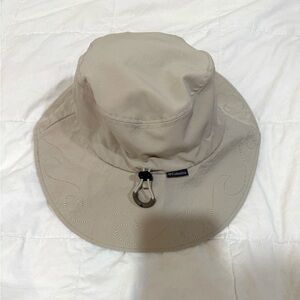 Columbia Light Tan Bucket Hat Omni-Shield Water Resistant